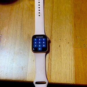 Apple Watch SE